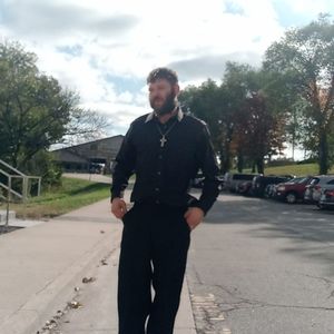 Meet your Posher, Robert